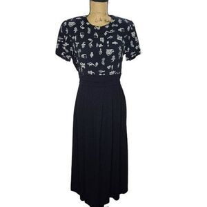 Vintage 90s Garden Flower Novelty Aline Tie Waist Black Dress
